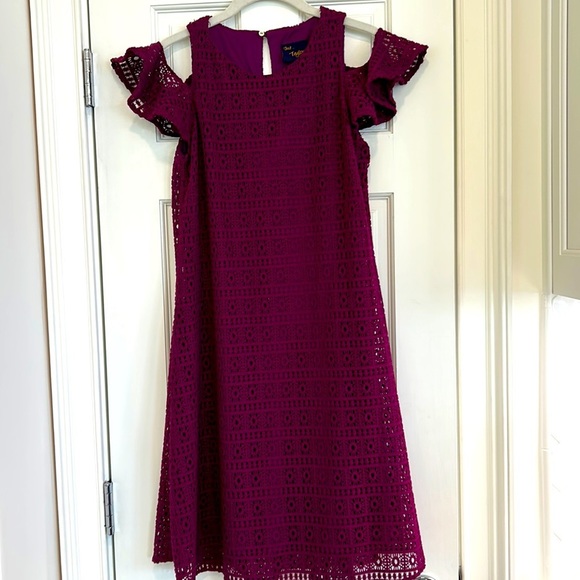 Just Taylor Crochet Overlay Cold Shoulder Dress sz. 4 - Picture 1 of 10